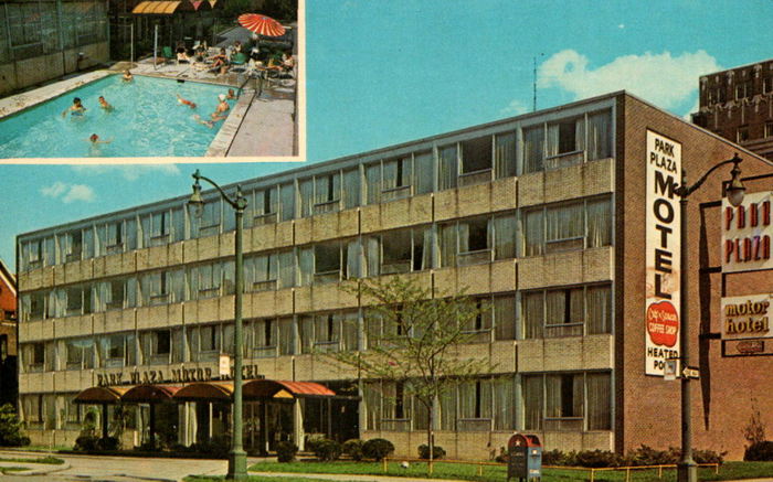 Park Plaza Motor Hotel - Old Postcard Shot
